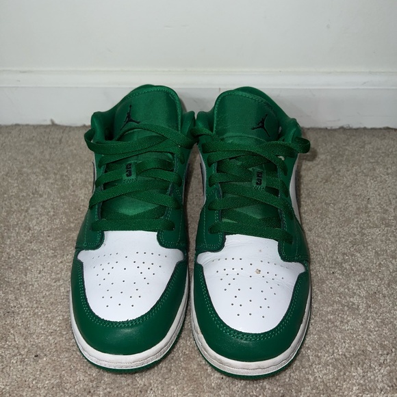 Jordan Shoes - Jordan 1s Low Green & White
